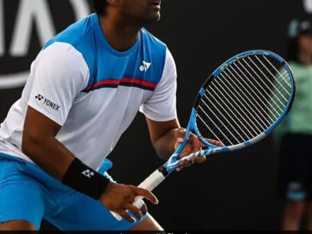Leander Paes devient le premier homme asiatique à être nommé joueur au Temple de la renommée du tennis international.