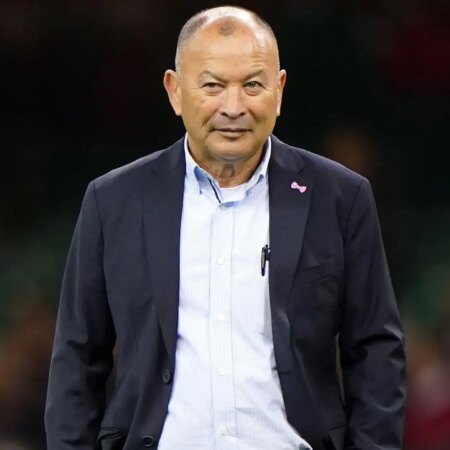 Eddie Jones explique pourquoi il est « certainement intéressé » par le poste au Japon